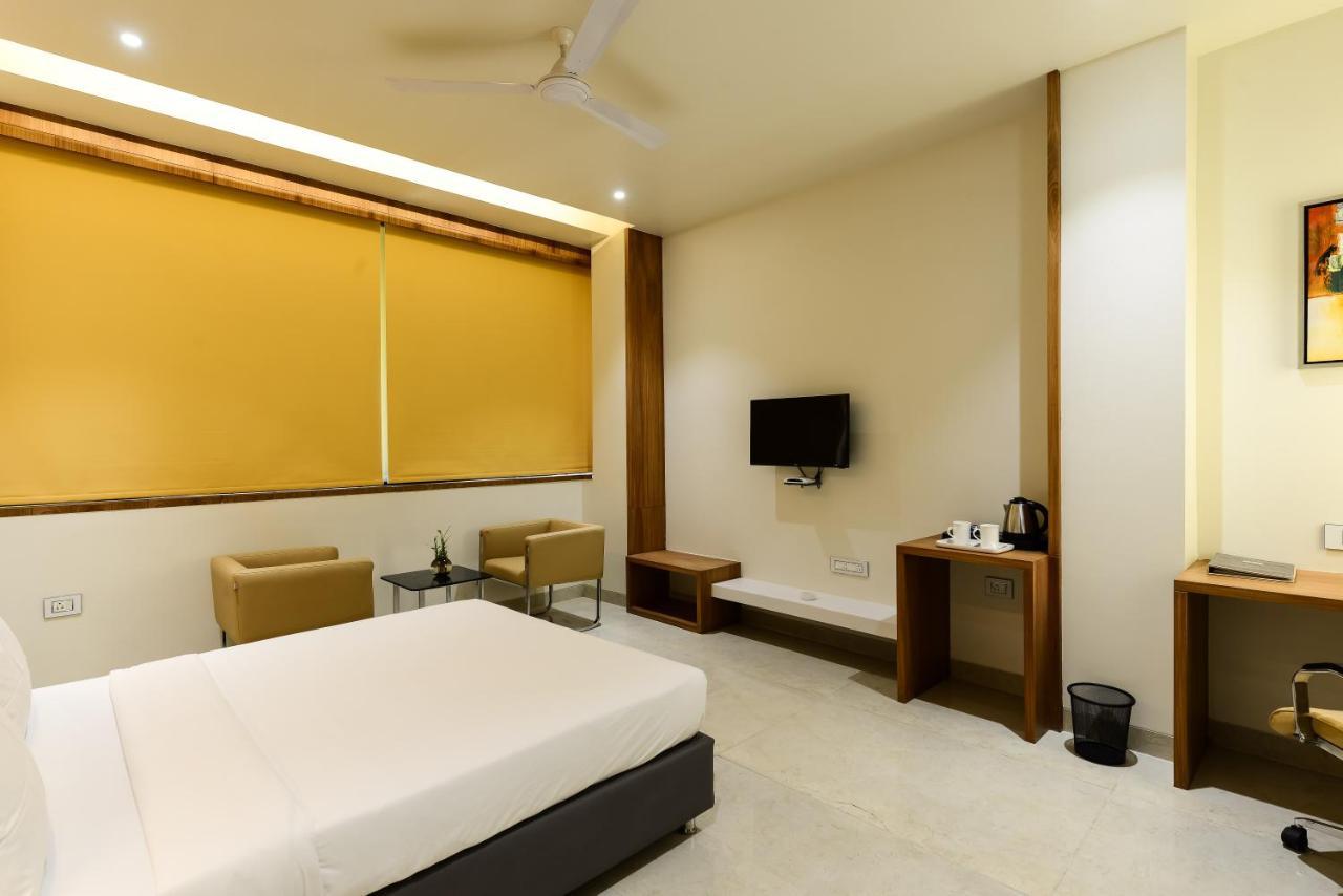เดอะ ฮับสตรีท โฮเทล Hotel โบปาล ภายนอก รูปภาพ